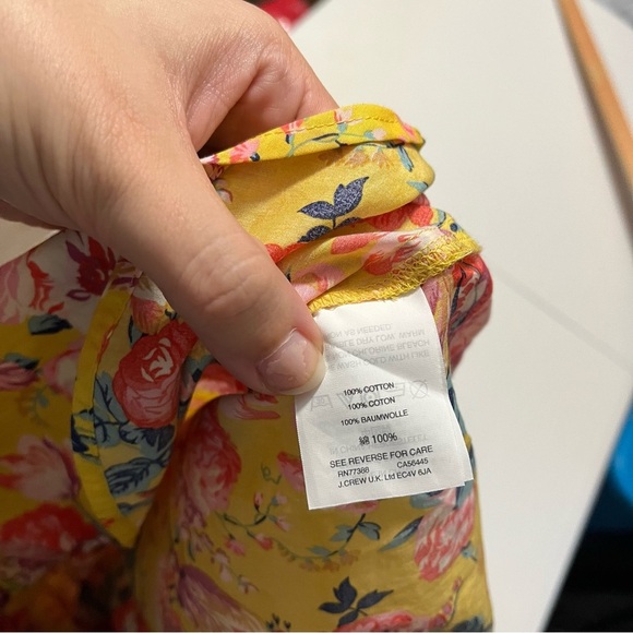 J. Crew Classic Popover Shirt Liberty Fabric Magical Bouquet Yellow Size 6 L2 - Picture 5 of 7